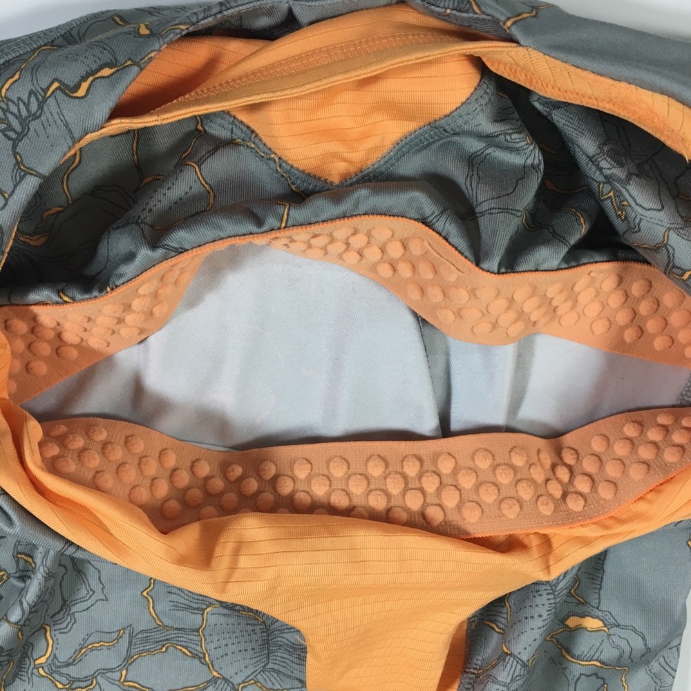 🐾 The North Face Sz S/P Gray/Orange Workout Top - Picture 6 of 8